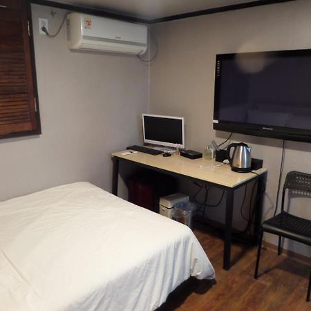 Hotel Grim Jongno Szöul Kültér fotó