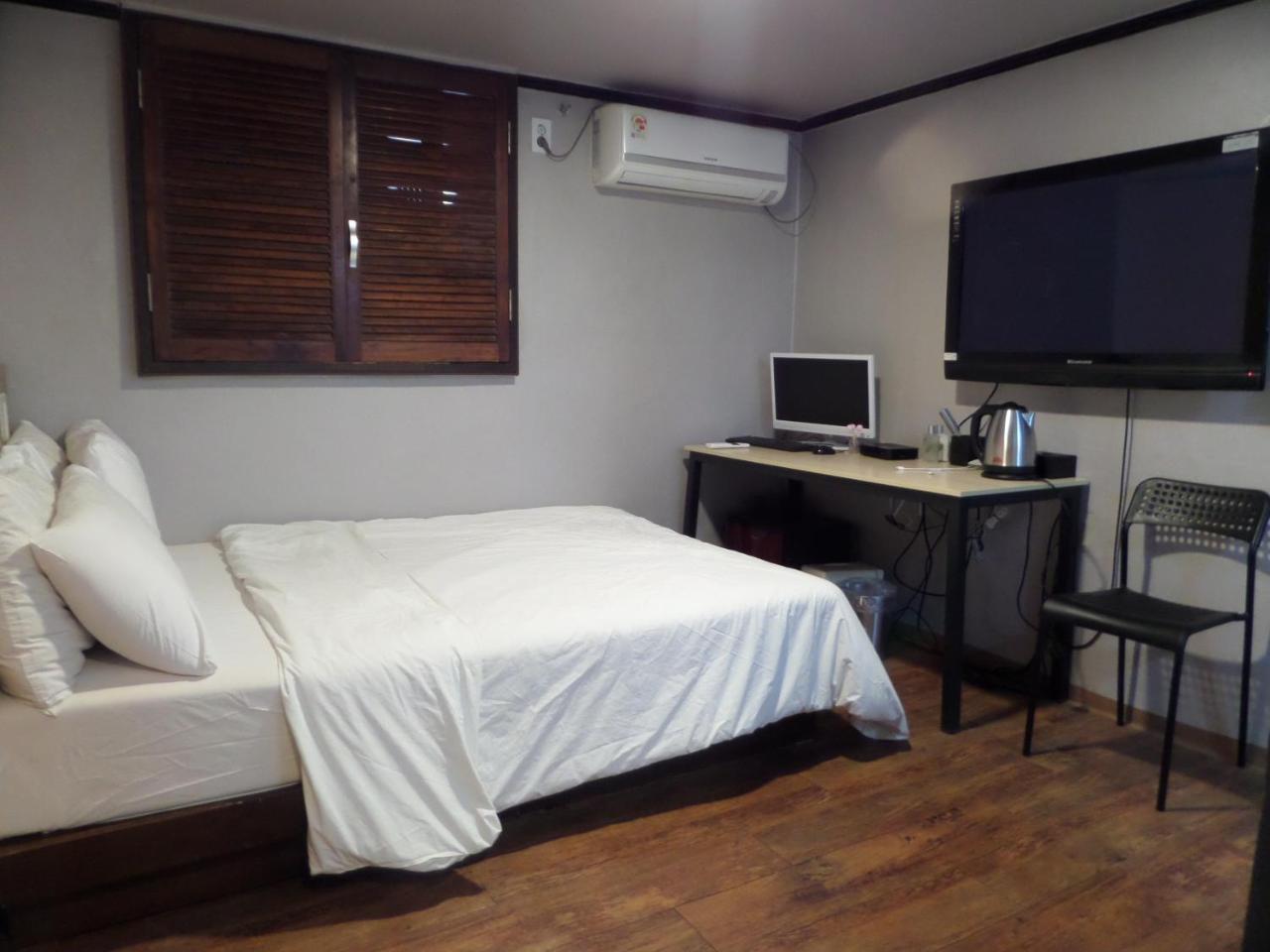 Hotel Grim Jongno Szöul Kültér fotó