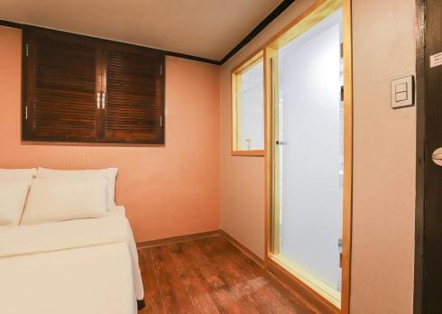 Hotel Grim Jongno Szöul Kültér fotó