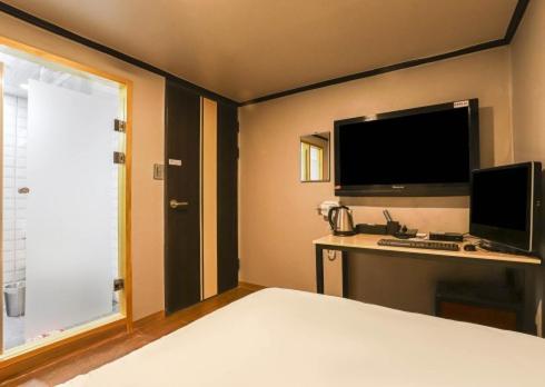 Hotel Grim Jongno Szöul Kültér fotó